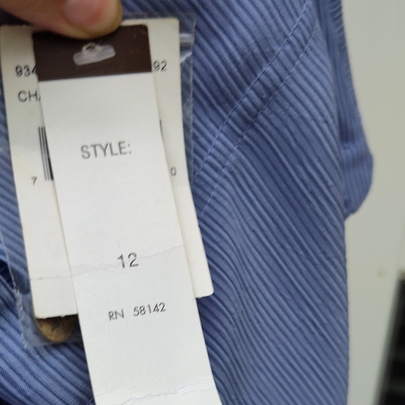 Maggy London Button-Up Jacket - Picture 8 of 9